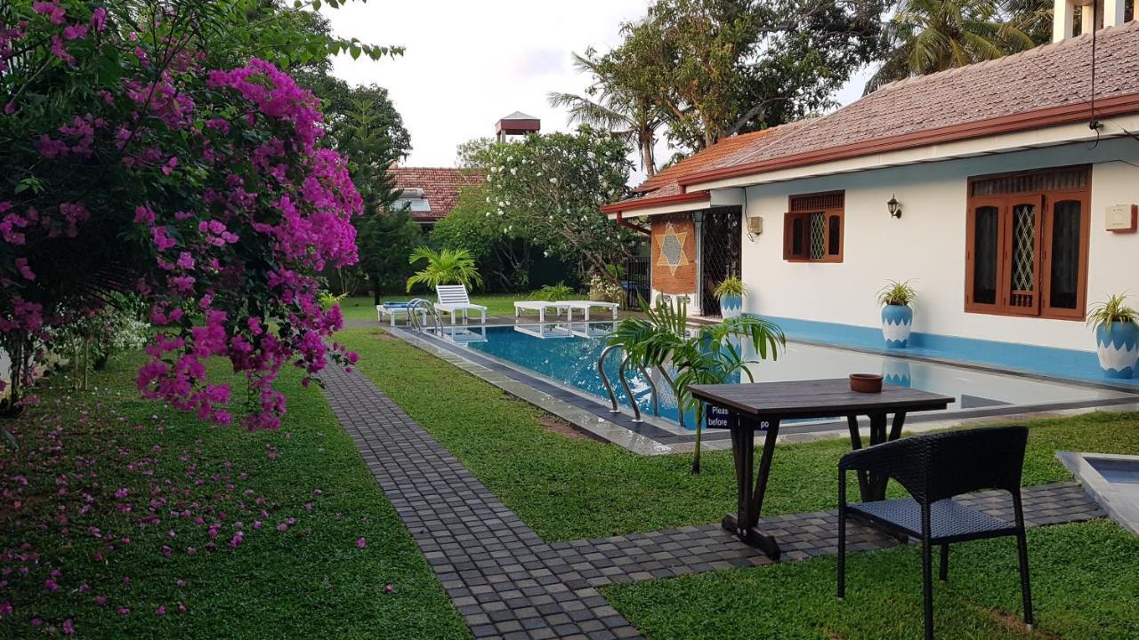 Lioni Holidays Villa Νεγκόμπο Εξωτερικό φωτογραφία